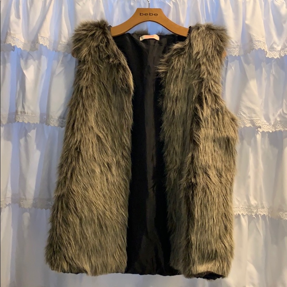 Faux fur vest